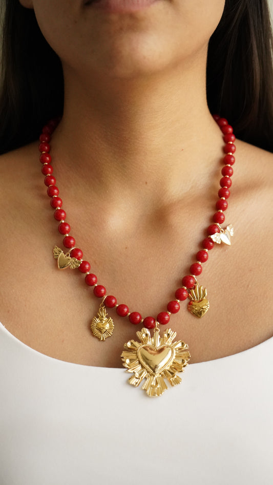 collar sagrado corazon