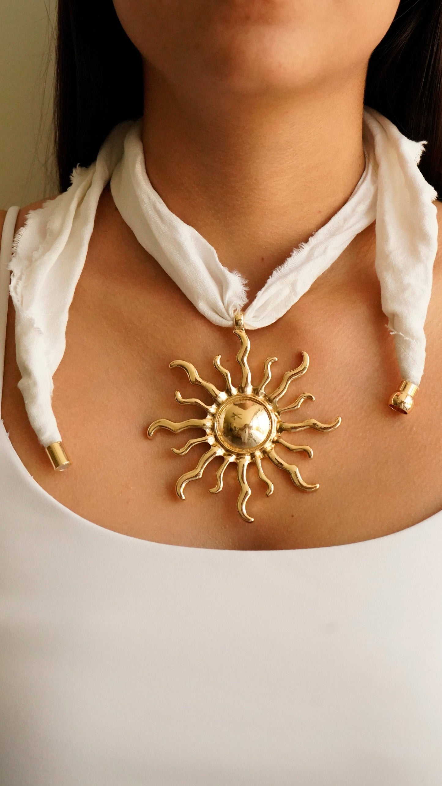 collar brisa